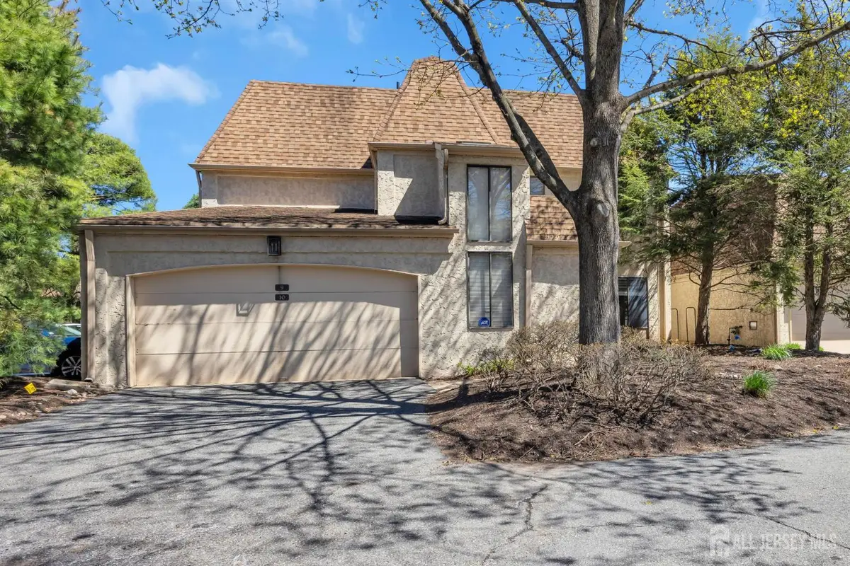 -9 Carriage Place, Edison, NJ 08820 - #1