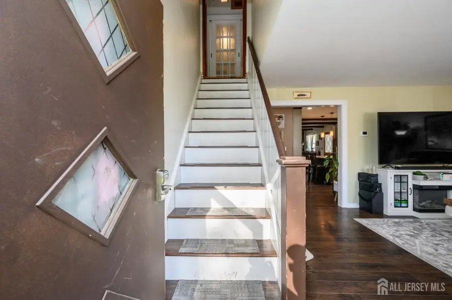 -315 S 19th Avenue S, Manville, NJ 08835 - #3