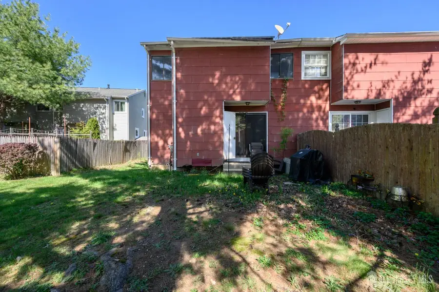 -38 Gary Court, South Brunswick, NJ 08810 - #3