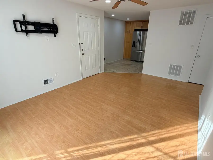 -28 Brighton Way, North Brunswick, NJ 08902 - #2