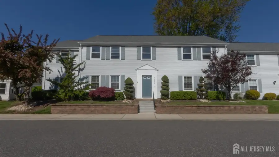 -320 Sharon Way #B, Monroe, NJ 08831 - #3