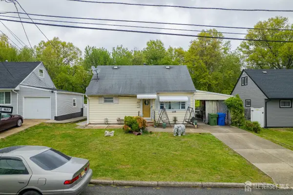 -520 N Park Drive N, Perth Amboy, NJ 08861