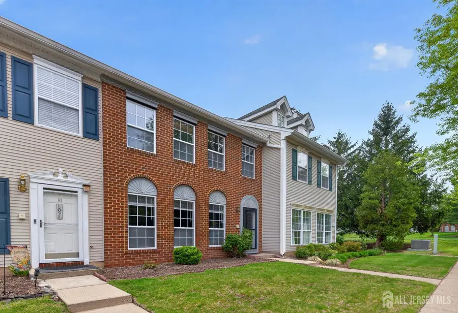 -13 Diaz Court, Franklin Park, NJ 08823 - #2
