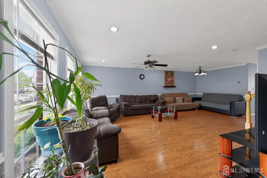 -13 Diaz Court, Franklin Park, NJ 08823 - #3