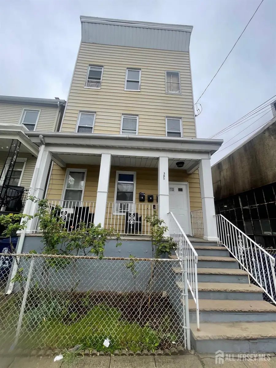 -385 Washington Street, Perth Amboy, NJ 08861 - #2