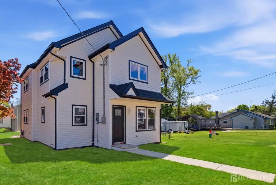 -270 Alpine Way, South Amboy, NJ 08879 - #2