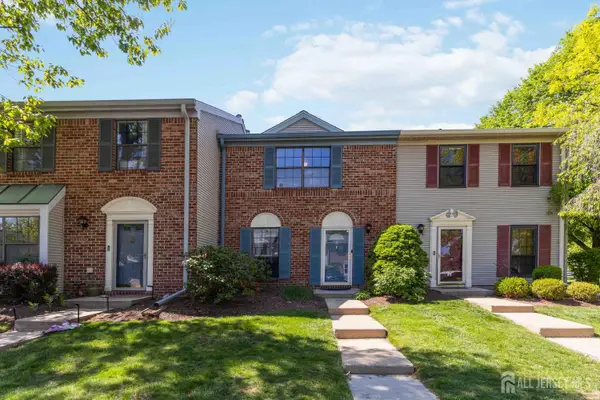 -2 Daniel Drive, Franklin, NJ 08823