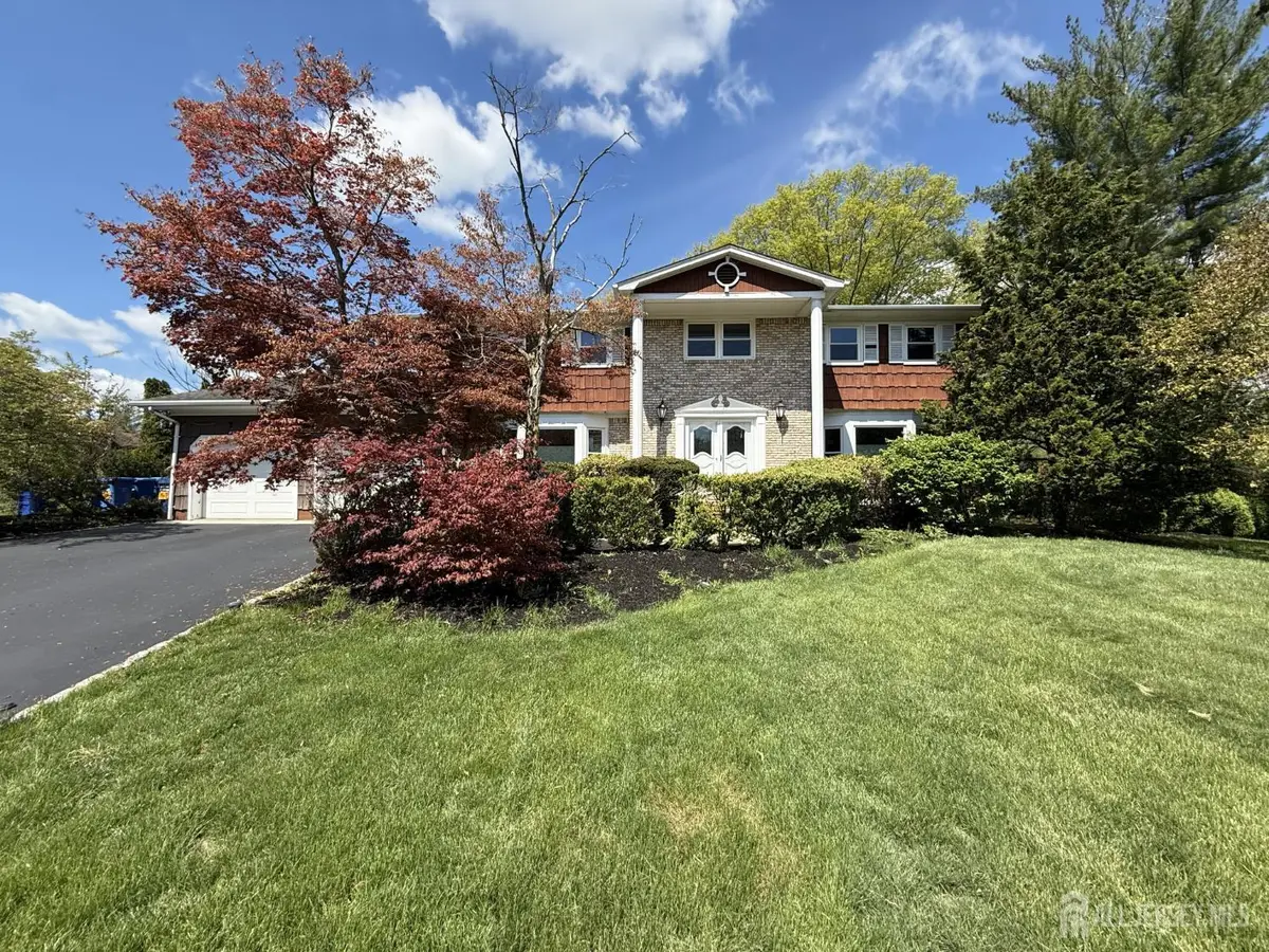 -4 Fern Court, North Brunswick, NJ 08902 - #1