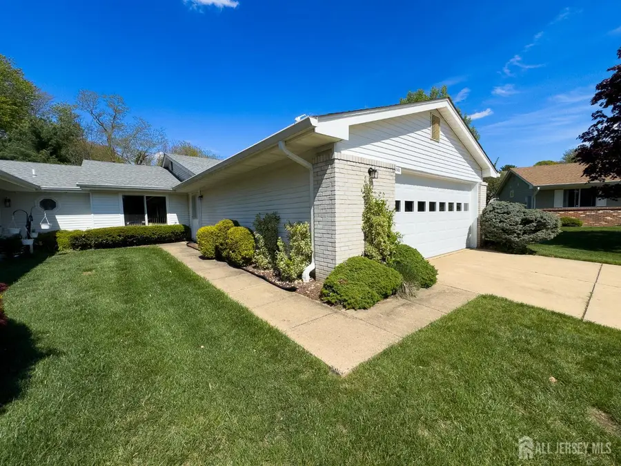 -729-b Ralston Plaza, Clearbrook, NJ 08831 - #2