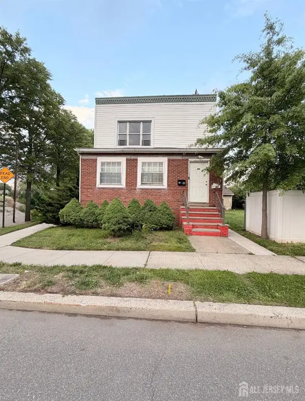 -44 East Tappen Street, Port Reading, NJ 07064