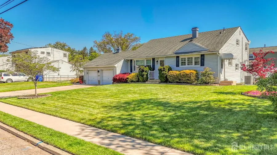-1391 Mohawk Road, North Brunswick, NJ 08902 - #2