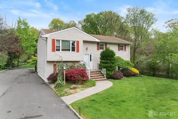 -13 Fishel Road, Edison, NJ 08820