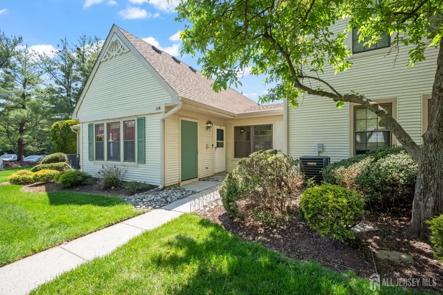 -119 Griggs Place, East Brunswick, NJ 08816 - #3