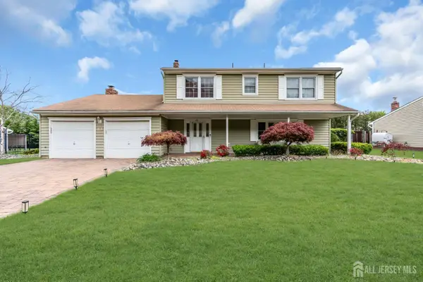 -23 N Rhoda Street N, Monroe, NJ 08831