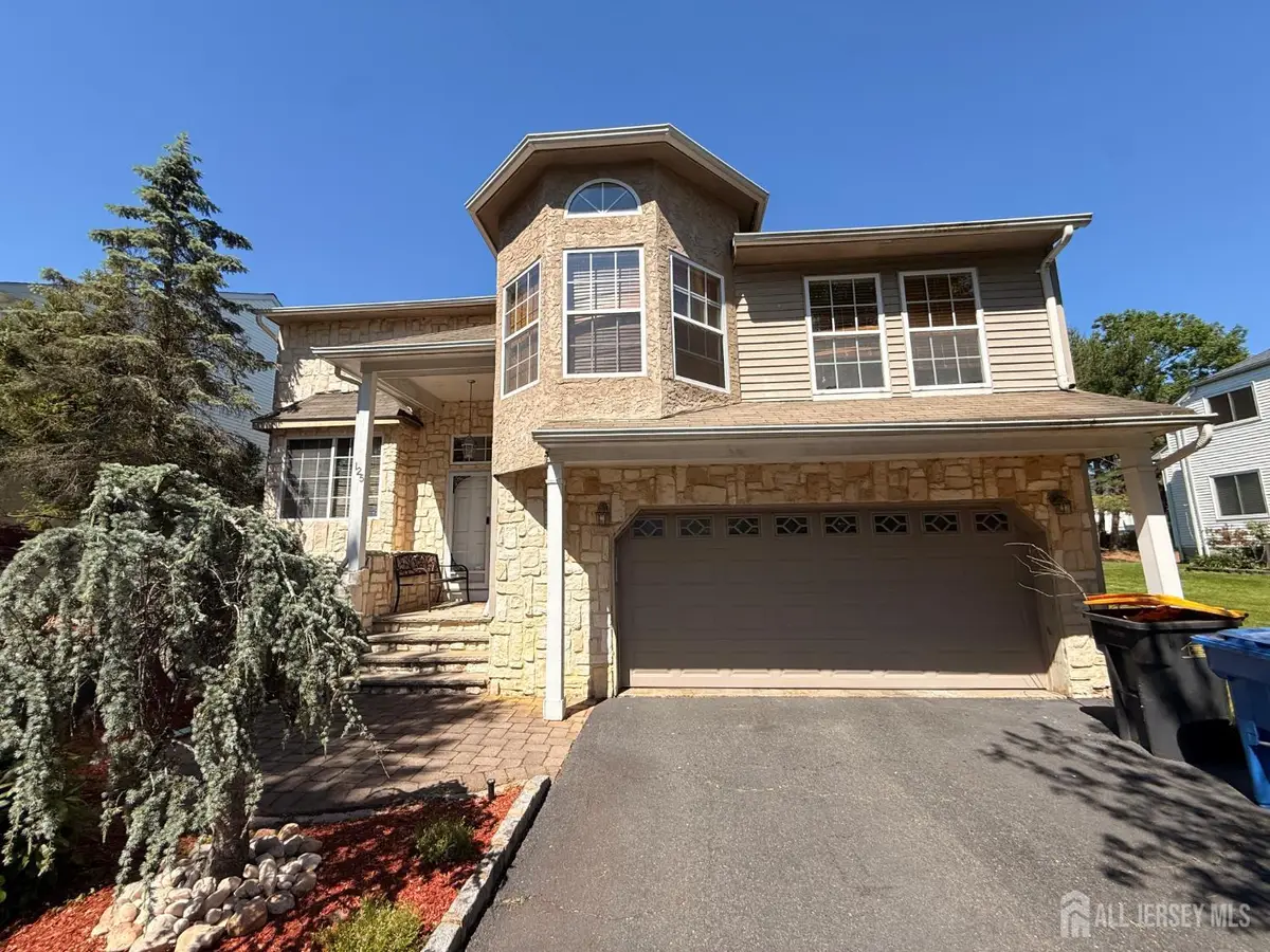 -125 Wainwright Drive, Matawan, NJ 07747 - #1