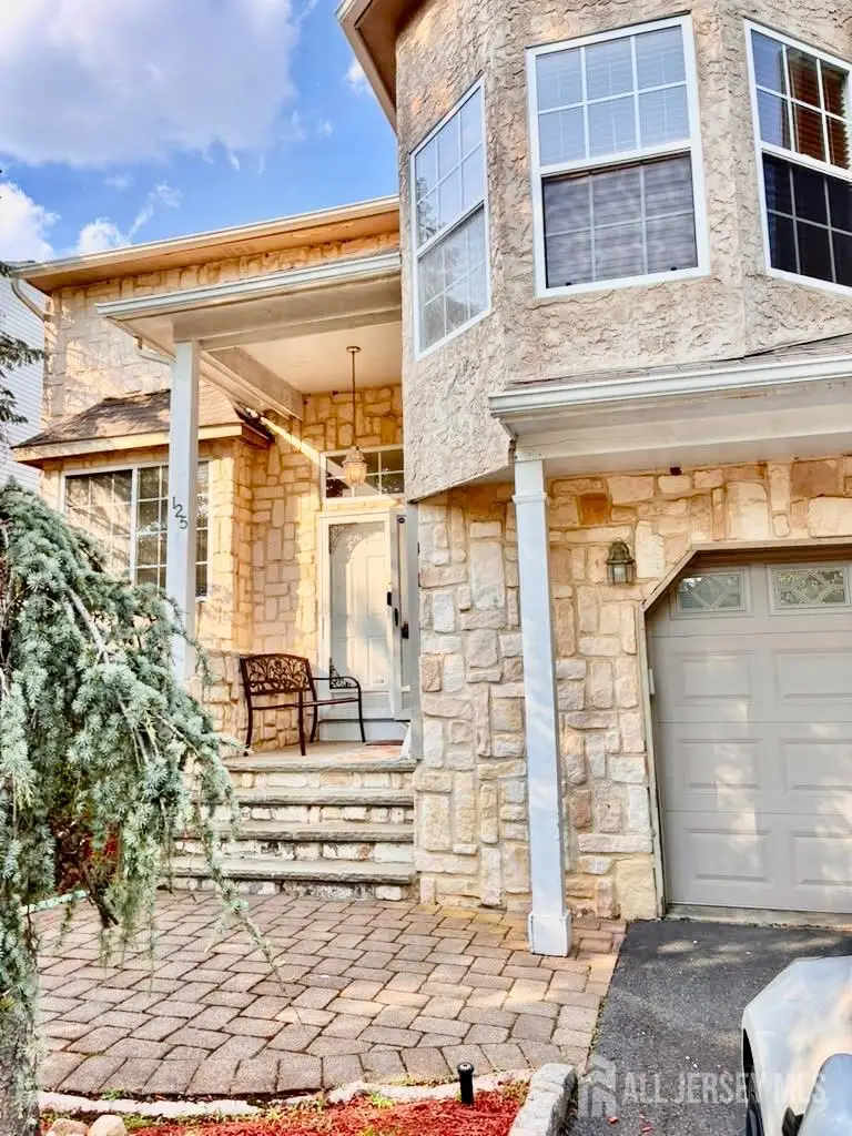 -125 Wainwright Drive, Matawan, NJ 07747 - #2