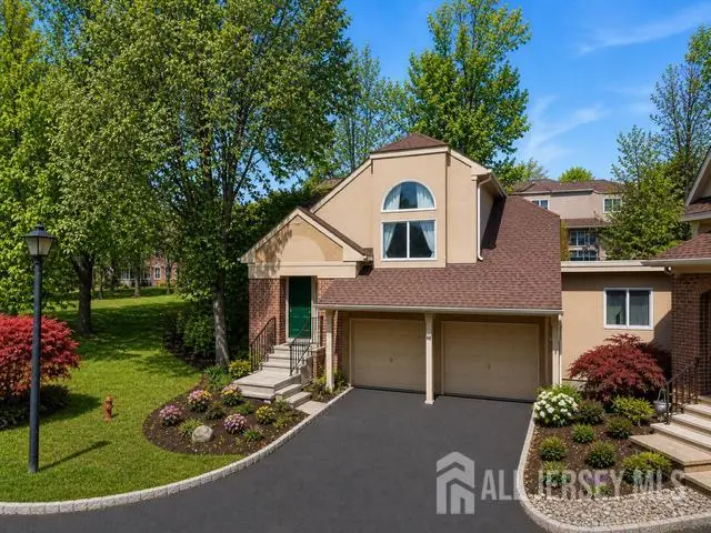 -15 Kingsland Circle, Heathcote, NJ 08852 - #1
