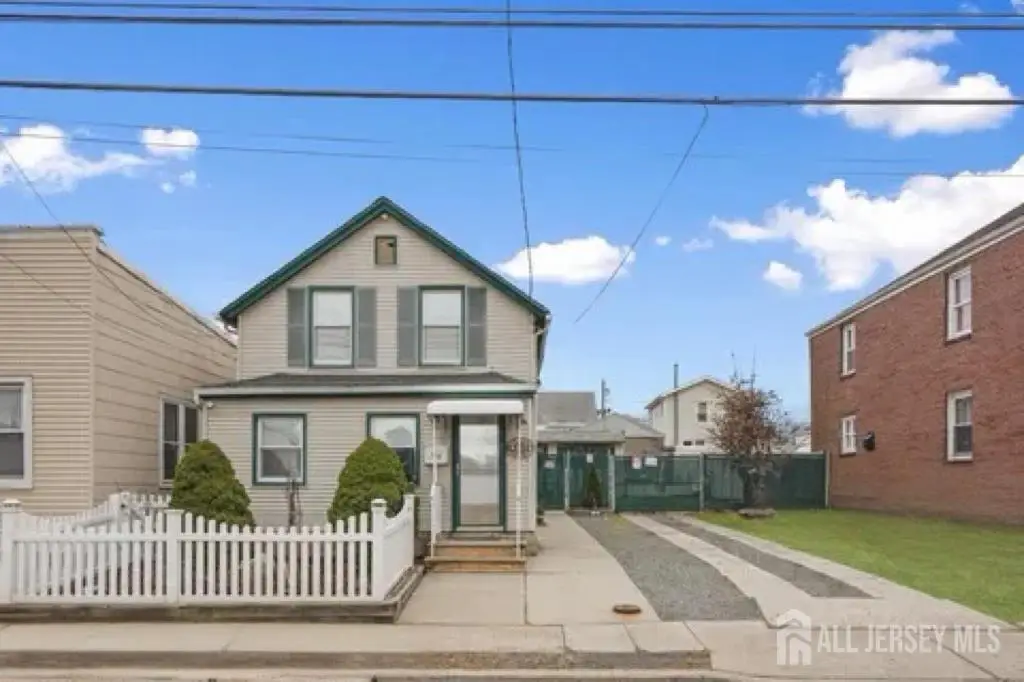 -706 Convery Boulevard, Perth Amboy, NJ 08861 - #1