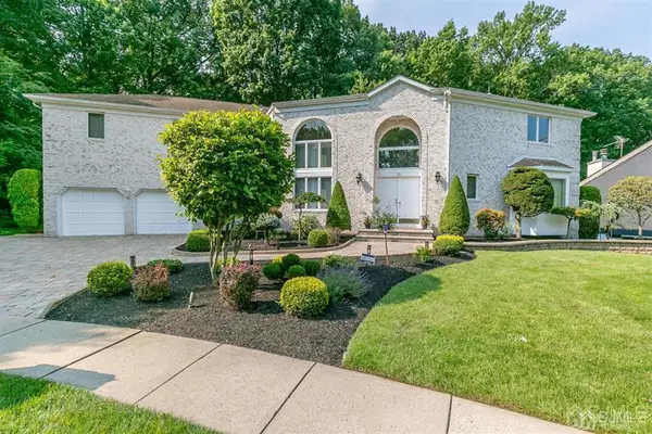 -15 Gallo Way, Edison, NJ 08820