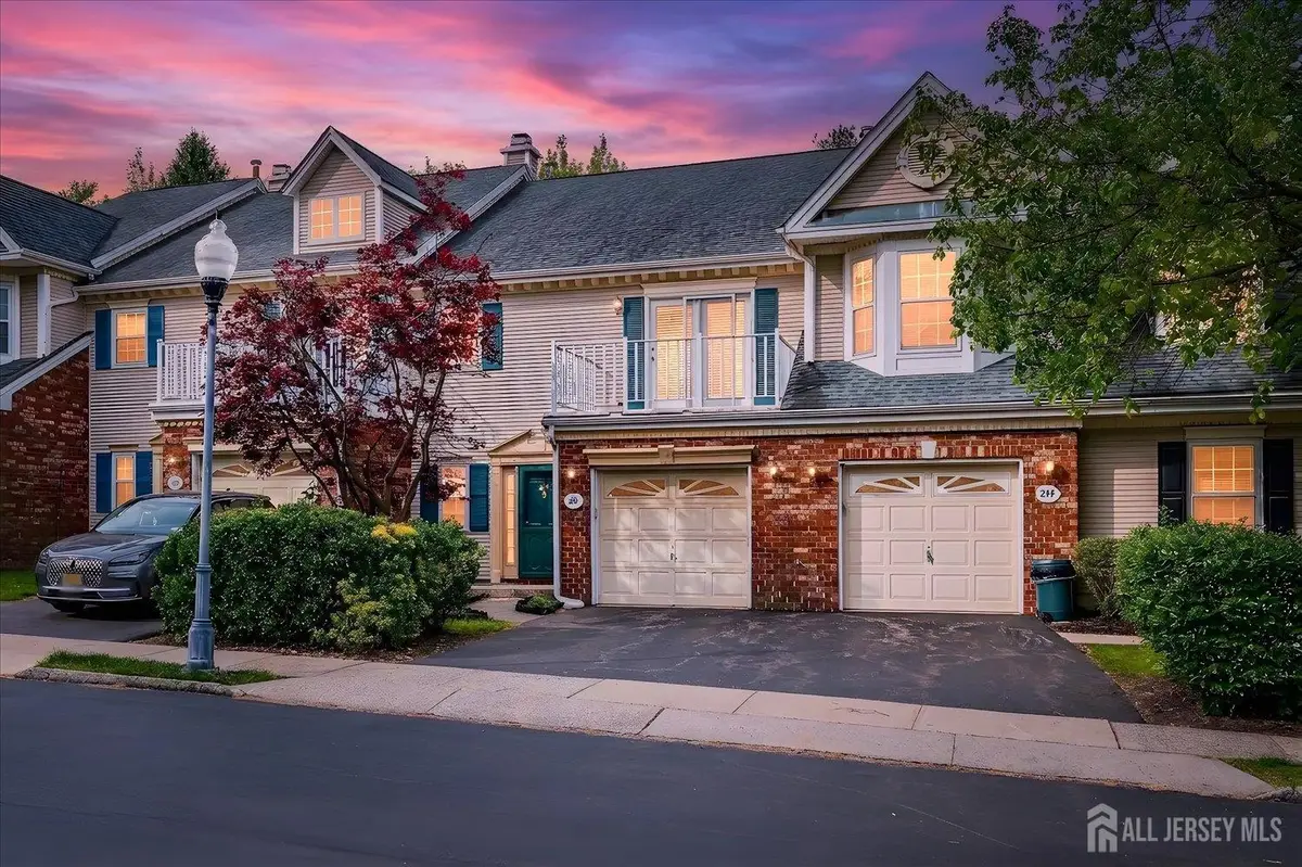 -216 Amethyst Way #313, Franklin Park, NJ 08823 - #1