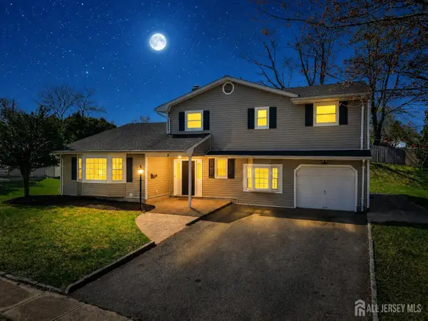-8 Starodub Drive, Milltown, NJ 08850