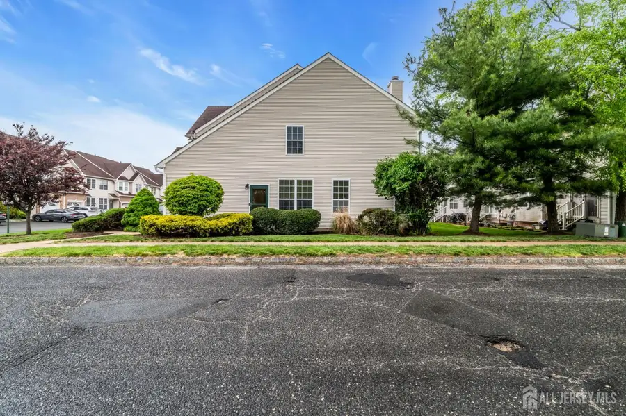 -9 N Stallion Court, Six Mile Run, NJ 08873 - #2