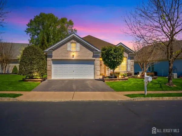 -16 Barbaras Way, Jackson, NJ 08527