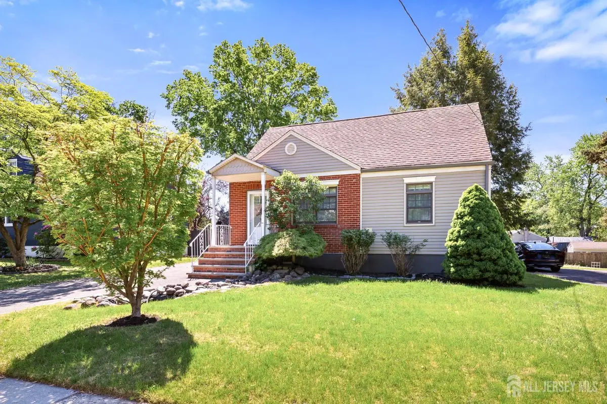 -817 Dunellen Avenue, Dunellen, NJ 08812 - #1