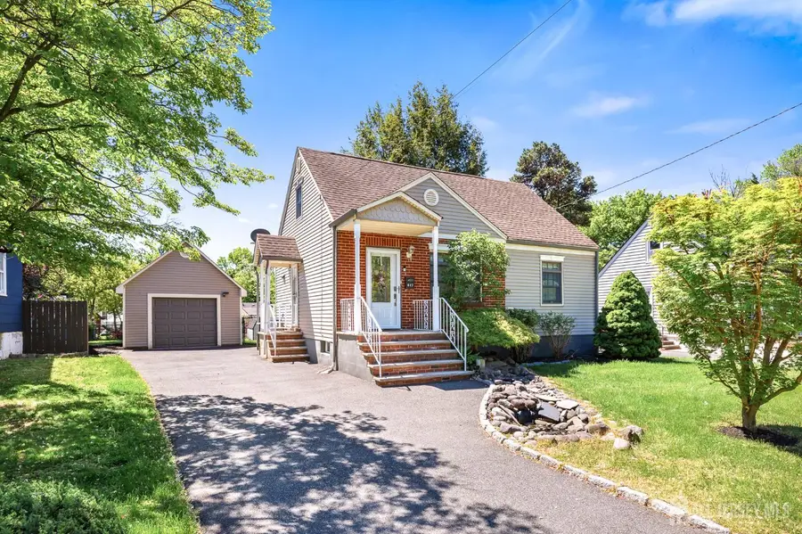 -817 Dunellen Avenue, Dunellen, NJ 08812 - #3