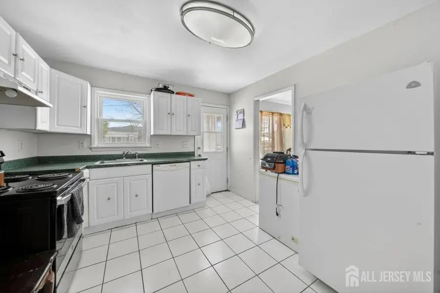 -26 S Michael Street, Fords, NJ 08863 - #3