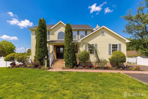 -374 Mounts Mills Road, Monroe, NJ 08831
