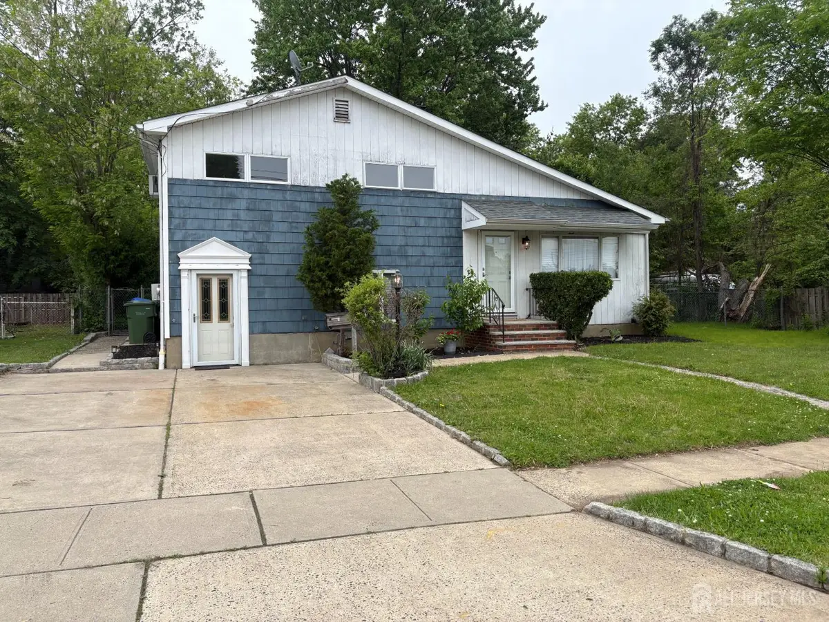 -8 Stony Road, Edison, NJ 08817 - #1
