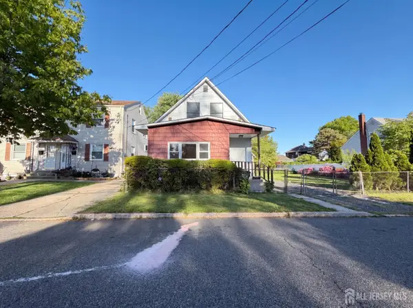 -578 Garden Avenue, Woodbridge Proper, NJ 07095