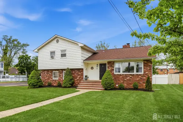 -179 Buckelew Avenue, Jamesburg, NJ 08831