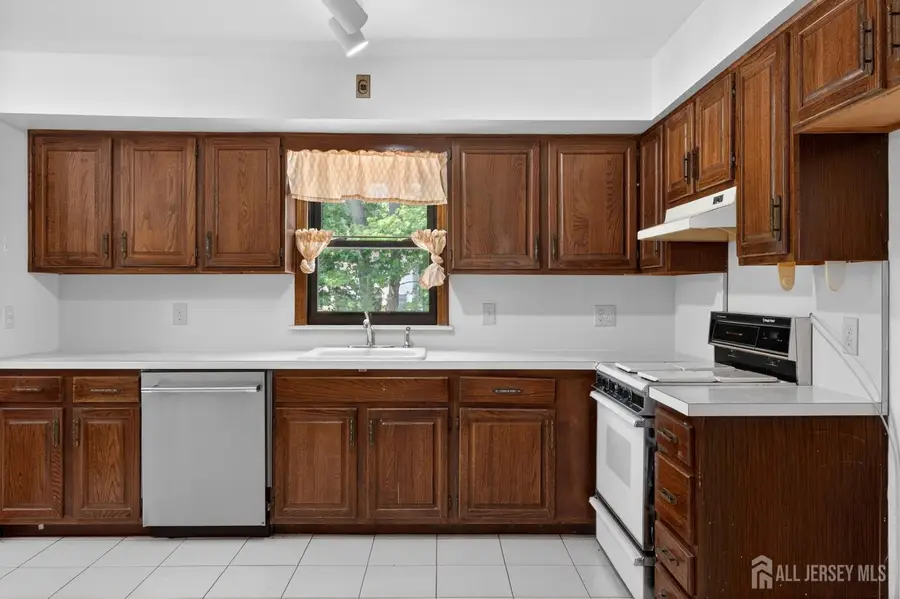 -212 Oxford Road, Edison, NJ 08820 - #2