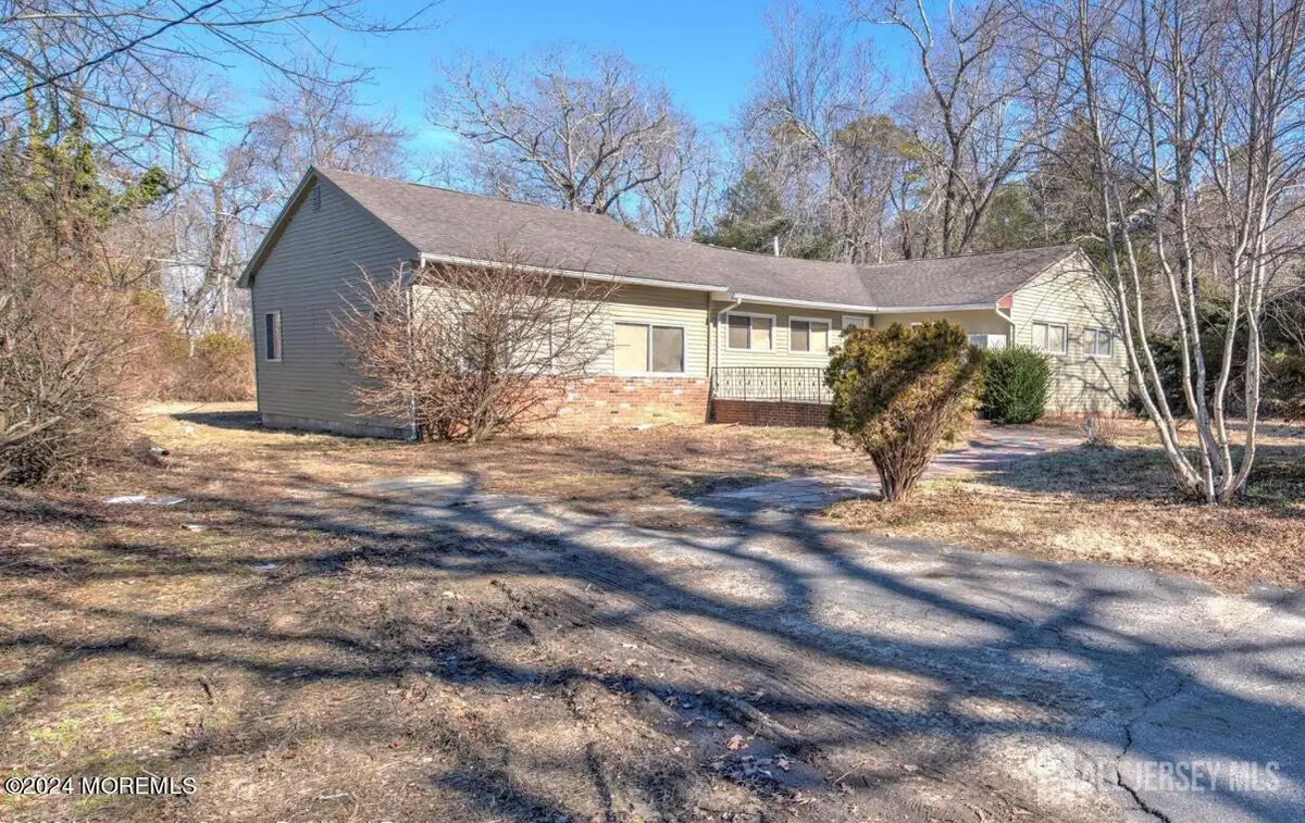-192 W 5th Street, Howell, NJ 07731 - #1