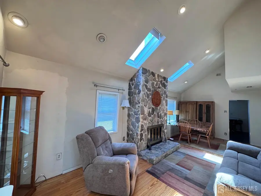 -11 Lee Avenue, Sayreville, NJ 08879 - #3