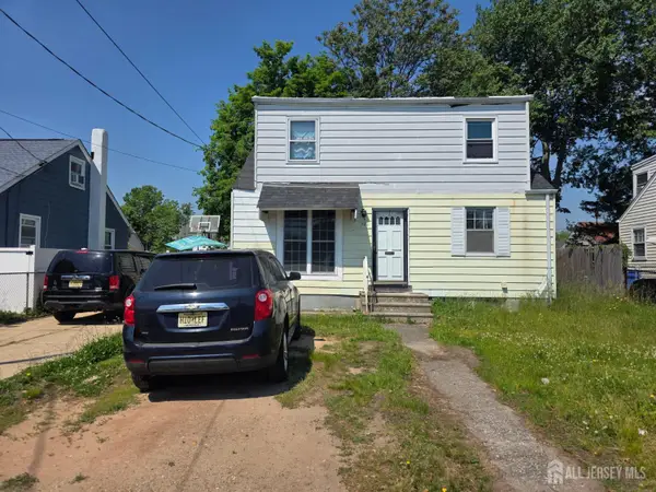 -201 SE Summerhill Road Se, Spotswood, NJ 08884