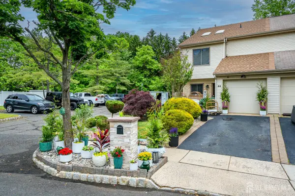 -85 Homestead Drive, Old Bridge, NJ 07747