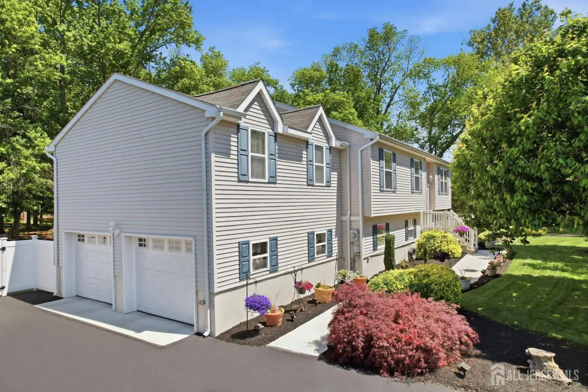 -185 Fresh Ponds Road, South Brunswick, NJ 08852 - #1
