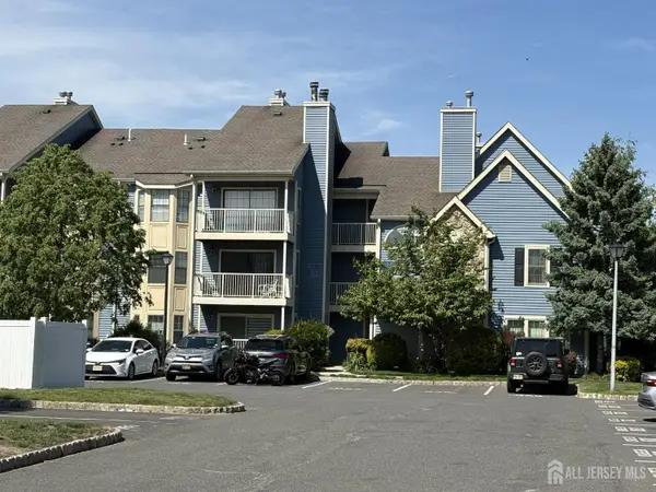 -316 Cozzens Court, East Brunswick, NJ 08816