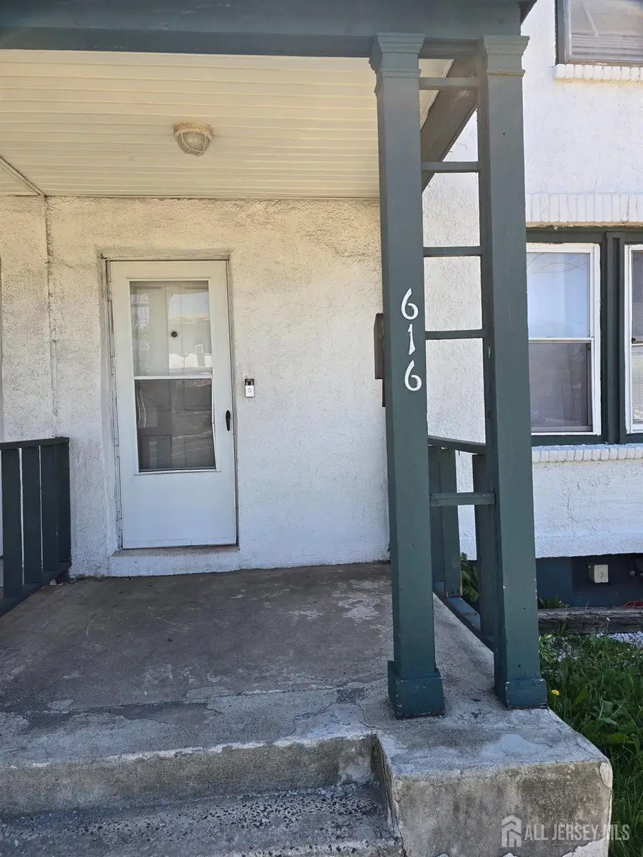 -616 Somerset Street, New Brunswick, NJ 08901 - #2