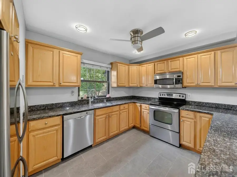 -323 Gill Lane #10B, Iselin, NJ 08830 - #3