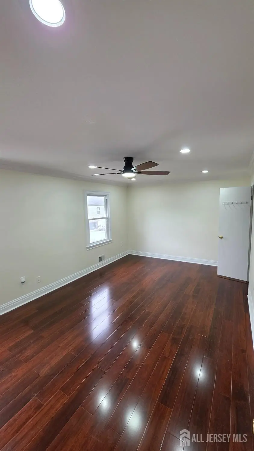 -9 Fern Court, Sayreville, NJ 08872 - #3
