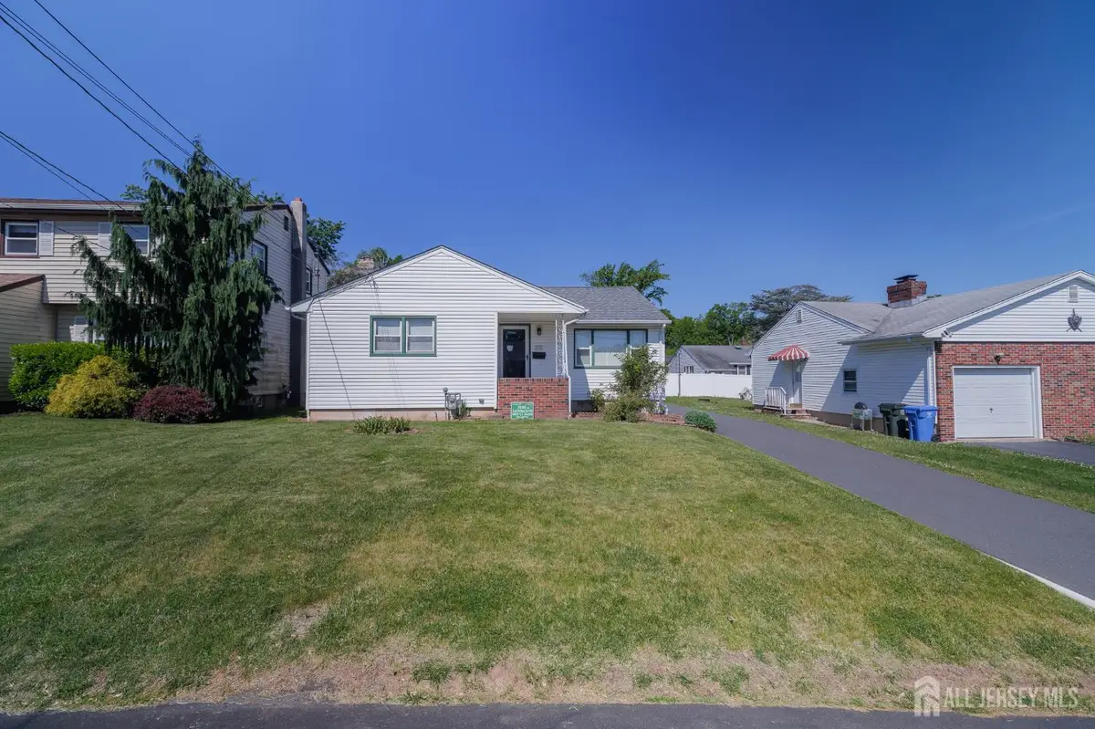 -829 Harrell Avenue, Woodbridge, NJ 07095 - #1
