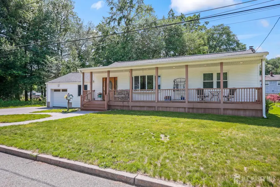 -55 Wyoming Avenue, Spotswood, NJ 08884 - #2