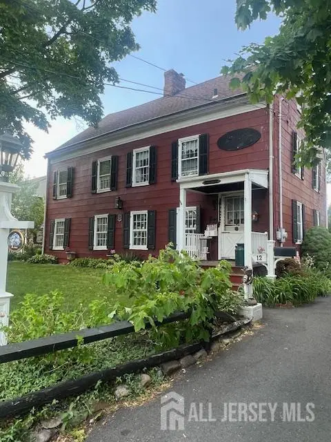 -12 Freeman Street, Woodbridge Proper, NJ 07095