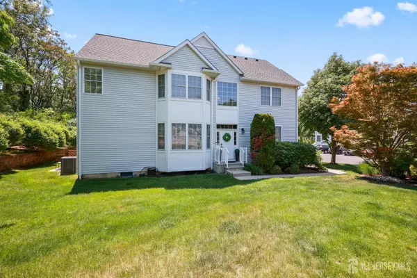 -28 Sand Hill Court, Jamesburg, NJ 08831