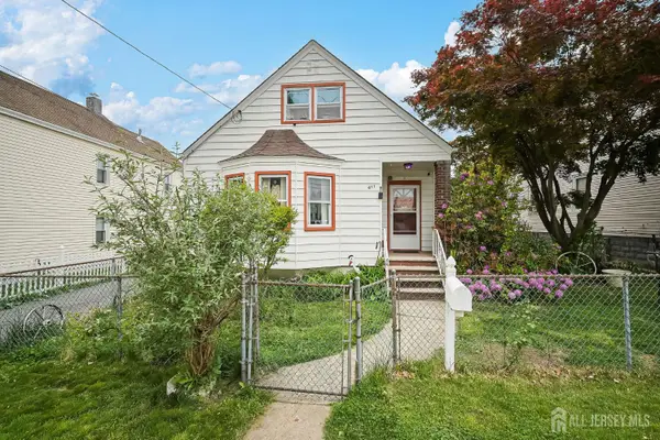 -611 Pacific Avenue, Perth Amboy, NJ 08861