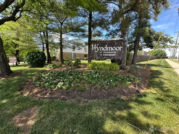 -509 Cricket Lane, Woodbridge Proper, NJ 07095